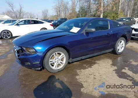 2012 Ford Mustang V6 z USA, uszkodzony, nr VIN 1ZVBP8AMXC5254453